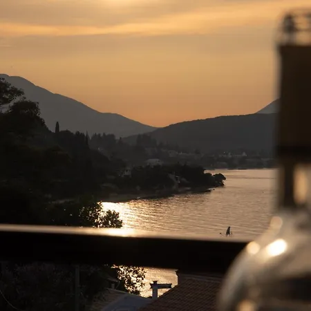 Case de vacanță Armonia Chlomos